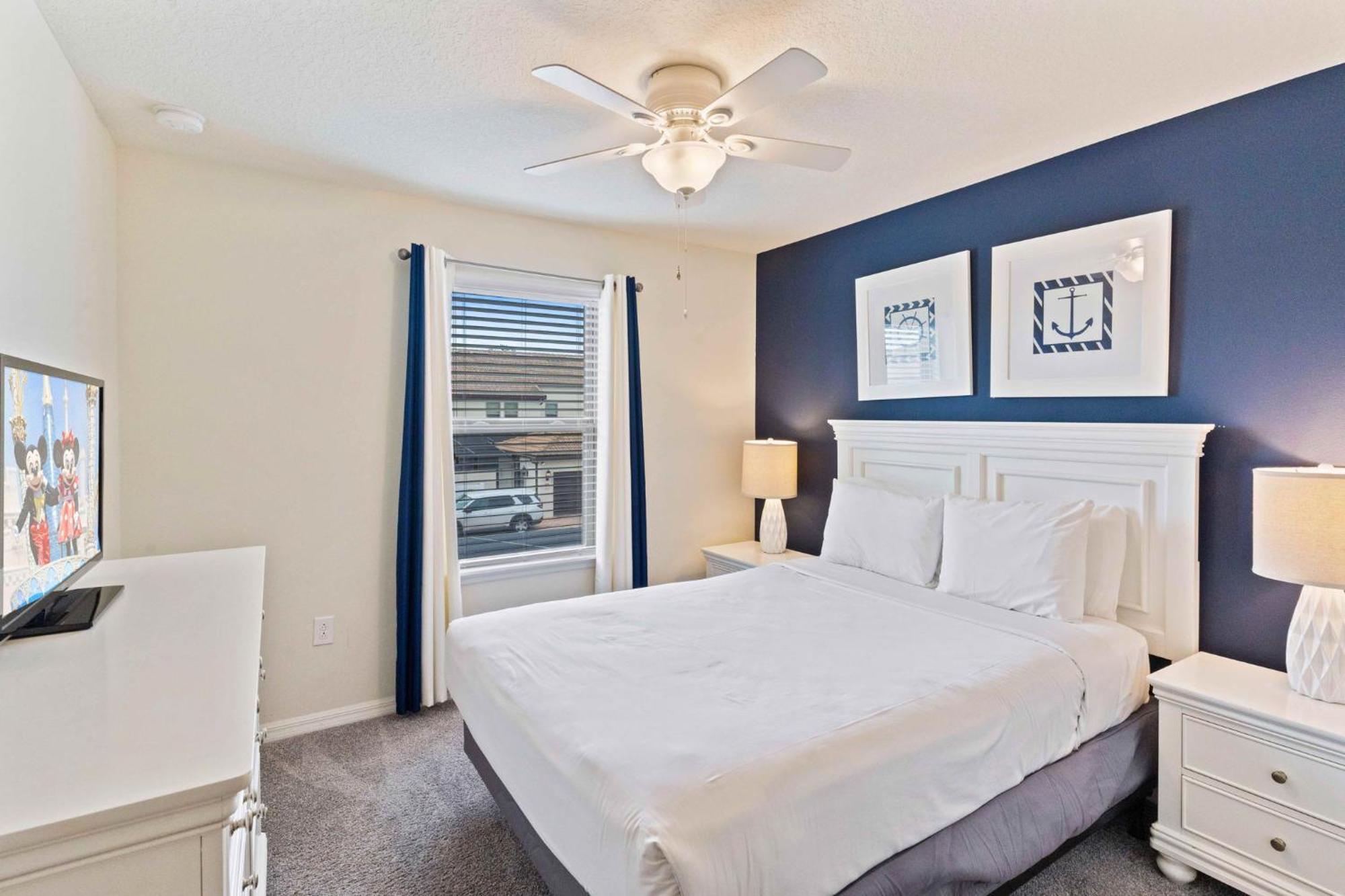 Townhome With Private Pool, Bbq & Free Waterpark Holiday home *